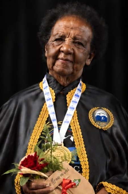 Dona Helena